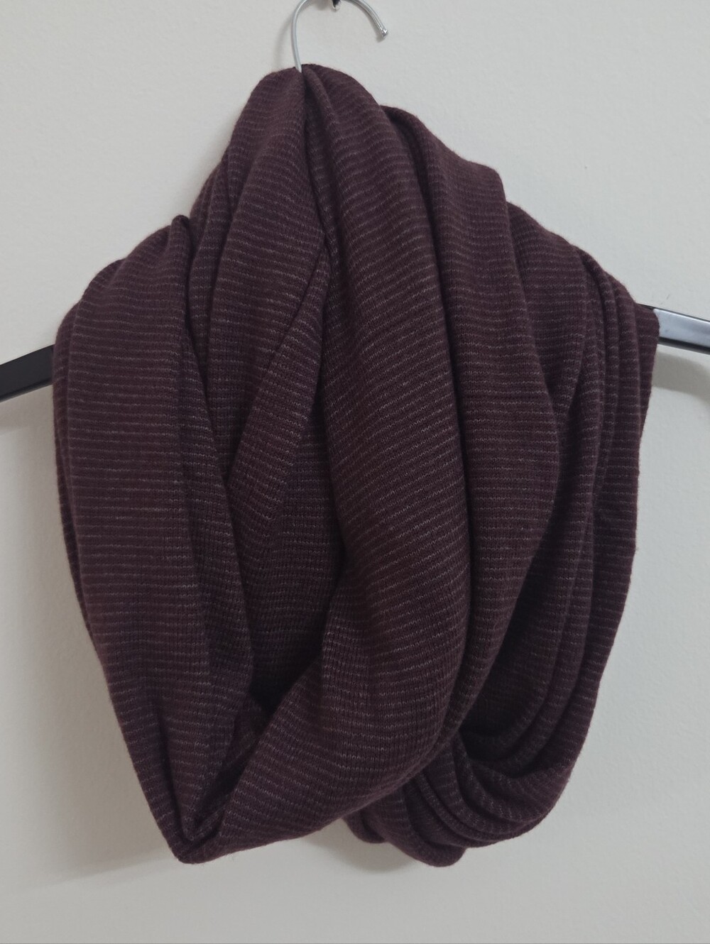 Gap, Wool Purple Circle Scarf Super Warm, Soft And Wear Different Ways ,